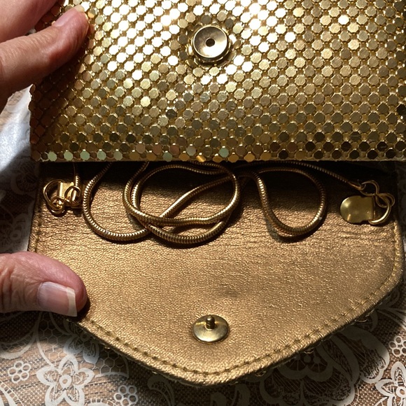 GT metallic evening bag 5 3/4” x 4” w/19” x 2 metallic strap worn in/out. $8 - Picture 7 of 9